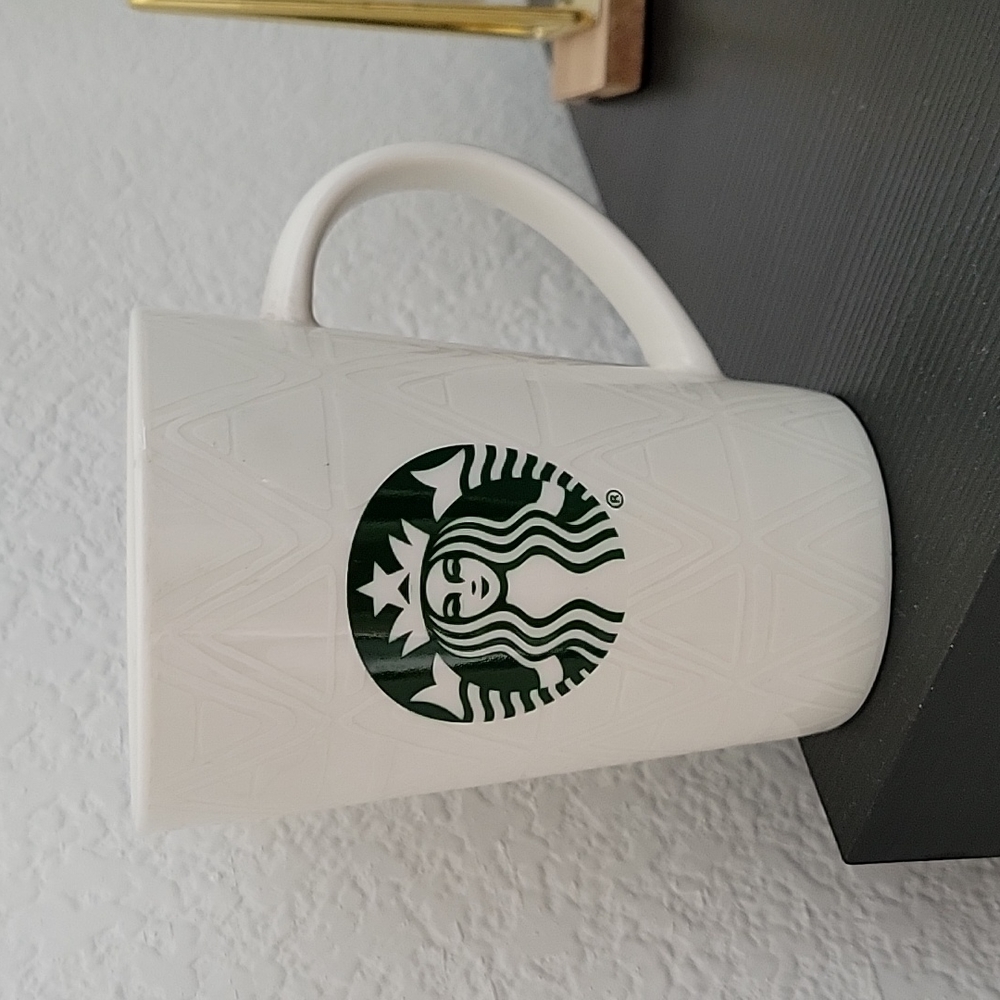 Starbucks tea/coffee mug